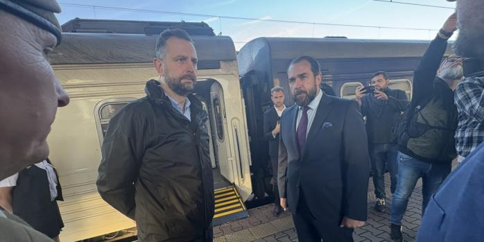 Владислав Косиняк-Камиш прибыл в Киев, фото: Минобороны Польши