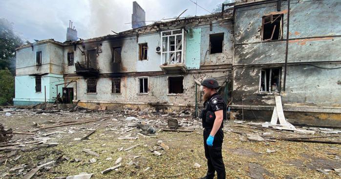 Россияне сбросили КАБ на Константиновку. Фото: НПУ