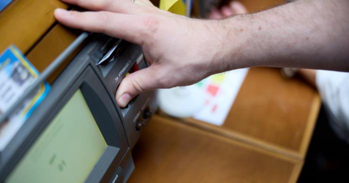 Верховна Рада підтримала закон про безпеку в українських школах. Фото: 