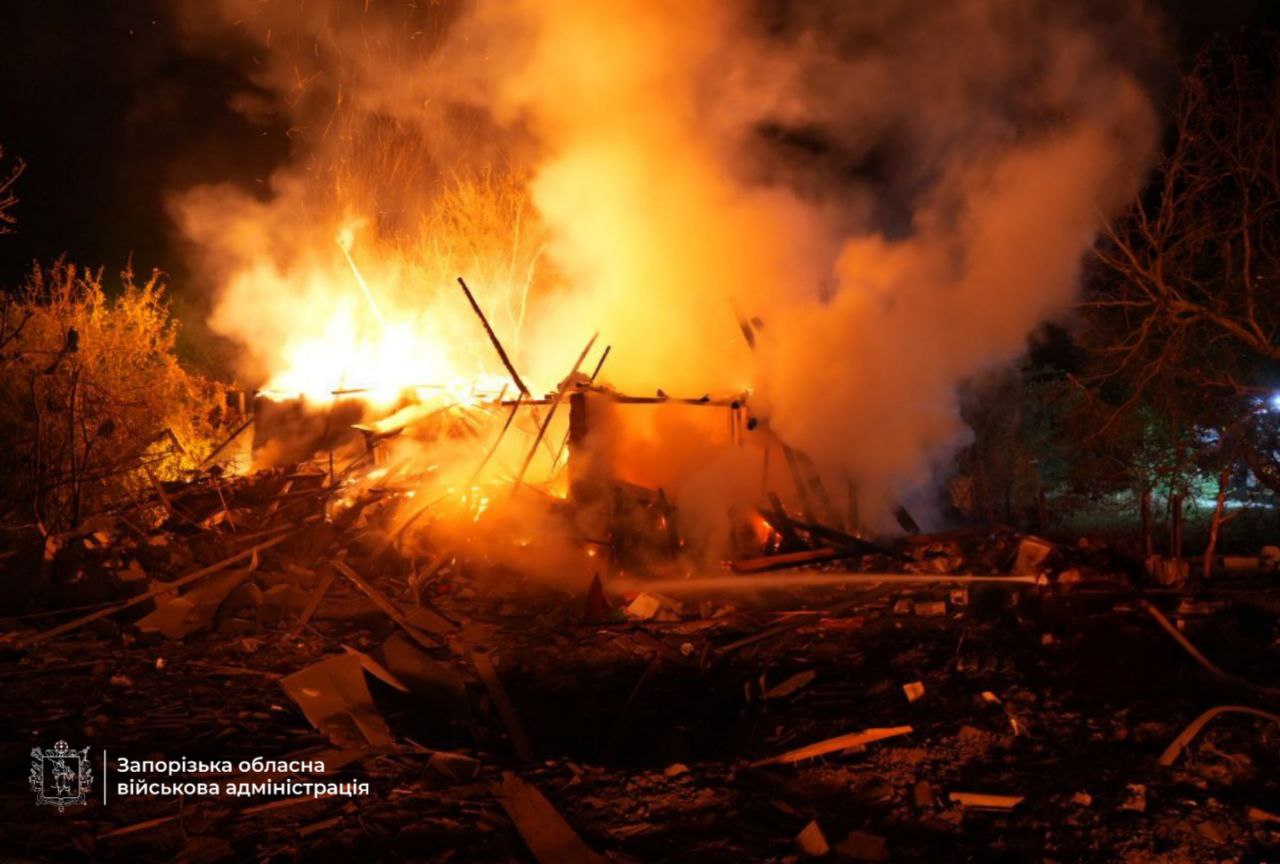 Росіяни скинули шість авіабомб на Запоріжжя. Фото: ОВА