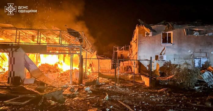 Российские войска атаковали Одесскую область. Фото: ГСЧС