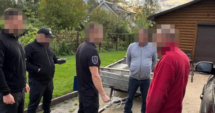 Офицер ВСУ из Ровно заставлял подчиненных строить ему дом на Львовщине. Фото: ГБР