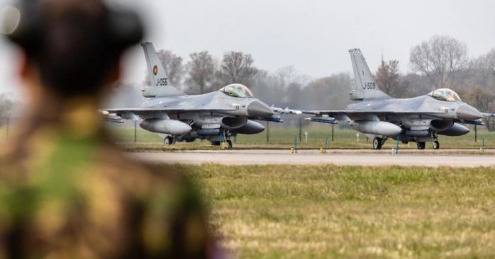 Неизвестные БпЛА следили за аэропортами и базой F-35 в Дании. Фото: 