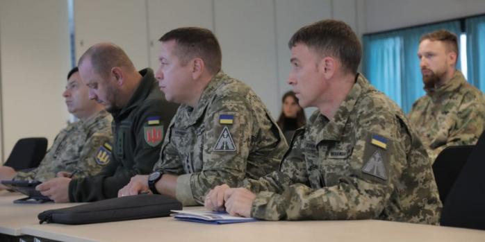 Украинские и датские военные принимают участие в учениях «Крылья обороны» в Дании, фото: Генштаб ВСУ