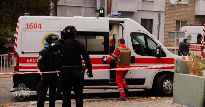 Кількість постраждалих у Дніпрі зросла до 28 осіб. Фото: ОВА