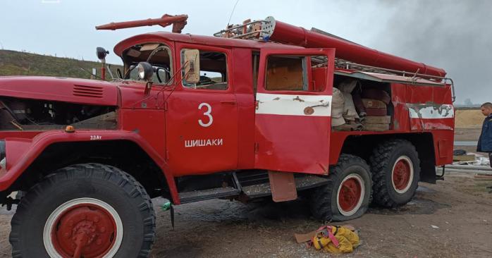 Спасатели попали под ракетный удар. Фото: ГСЧС