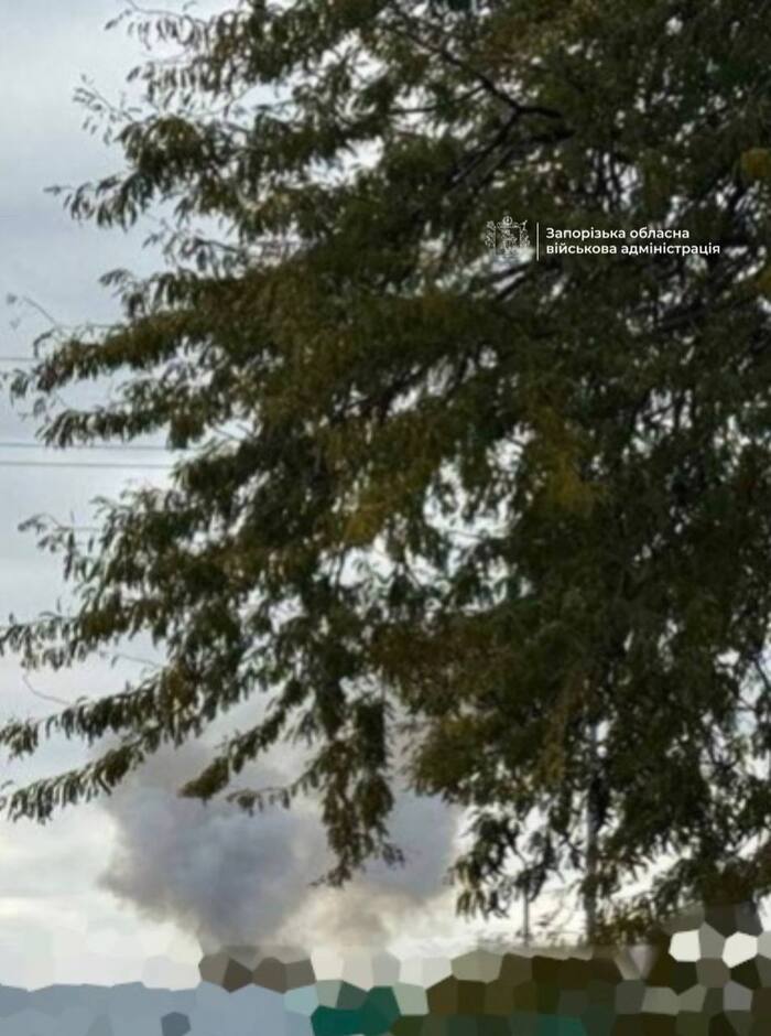 Наслідки російської атаки по Запоріжжю вранці 6 жовтня, фото: Іван Федоров