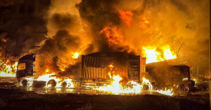 Масштабні пожежі на Одещині. Фото: ДСНС