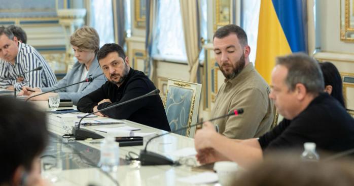 Володимир Зеленський зробив низку заяв на зустрічі. Фото: ОП