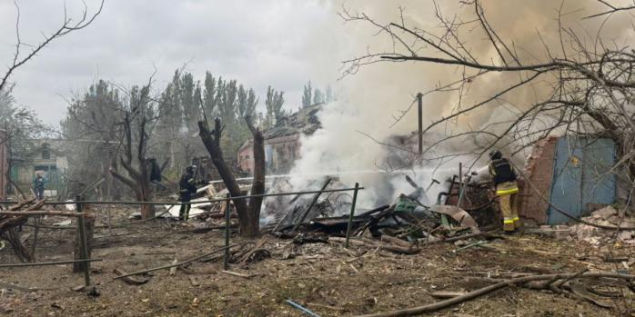 Последствия российского авиаудара по Славянску, фото: Донецкая ОВА