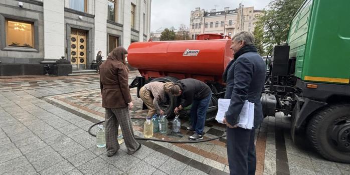 В части Киева исчезла вода, скриншот видео