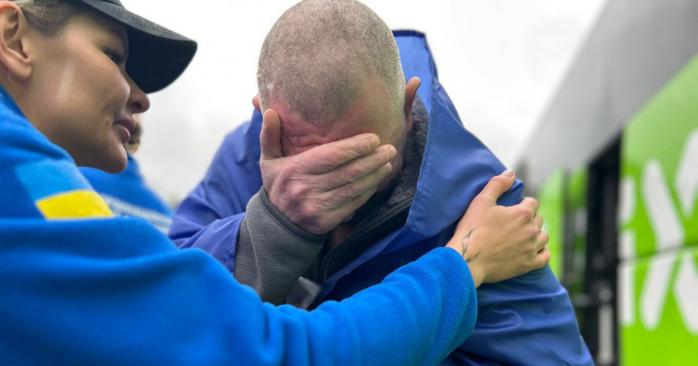 В Украине определили порядок реинтеграции экс-пленников. Фото: