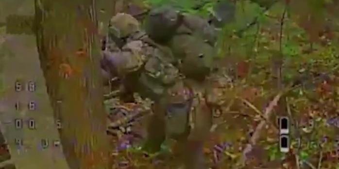 Уничтожение российских захватчиков, скриншот видео