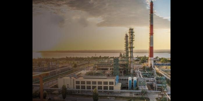 Поражён нефтеперерабатывающий завод в Саратовской области РФ, фото: Генштаб ВСУ