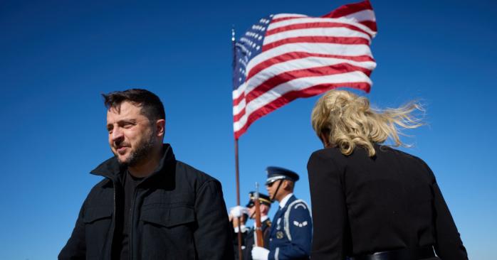 Зеленского удивил предстоящий саммит Трампа с Путиным в Венгрии. Фото: 