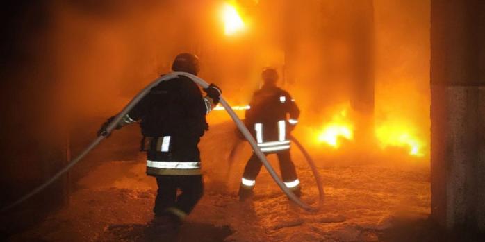 Последствия российских обстрелов Черниговщины, фото: ГСЧС