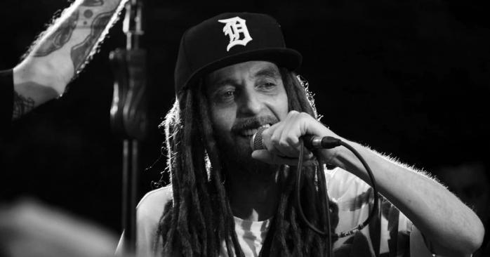 Украинский музыкант Андрей Яценко. Фото: