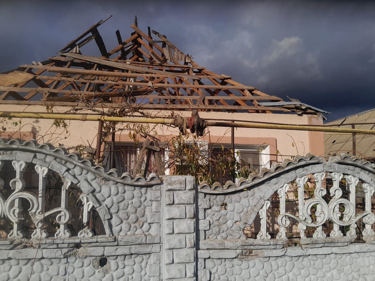 Росіяни масовано атакували Павлоград. Фото: ОВА