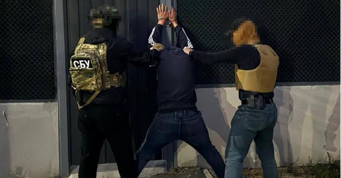 Агент РФ планировал взрыв возле здания ТЦК в Одесской области. Фото: СБУ