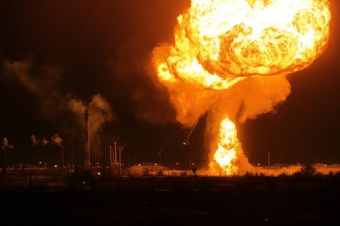 Беспилотники атаковали НПЗ в российской Рязани. Фото: 