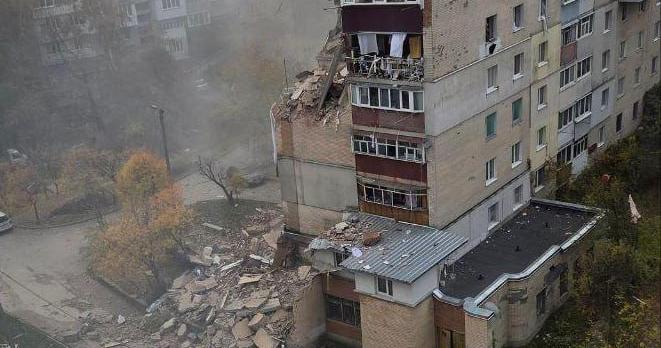 Взрыв газа произошел в многоэтажке. Фото: полиция Хмельницкой области