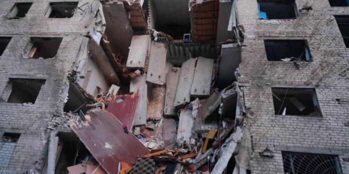 Последствия ночной атаки на Запорожье, фото: Запорожская ОВА