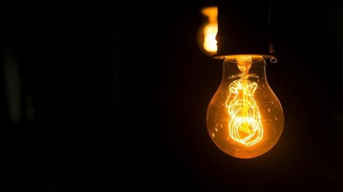 Круглосуточные ограничения электроэнергии ввели в Украине на 31 октября. Фото: 