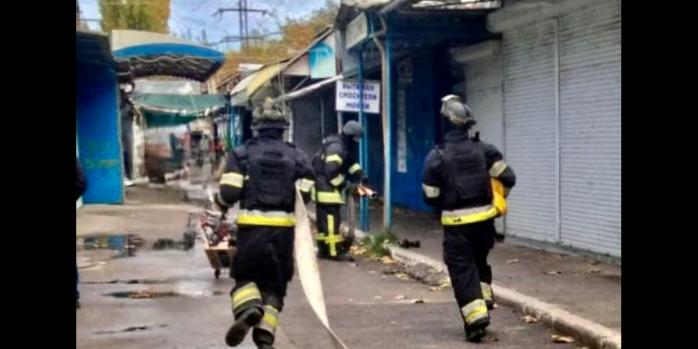 Последствия российских обстрелов Херсона 31 октября, фото: ГСЧС