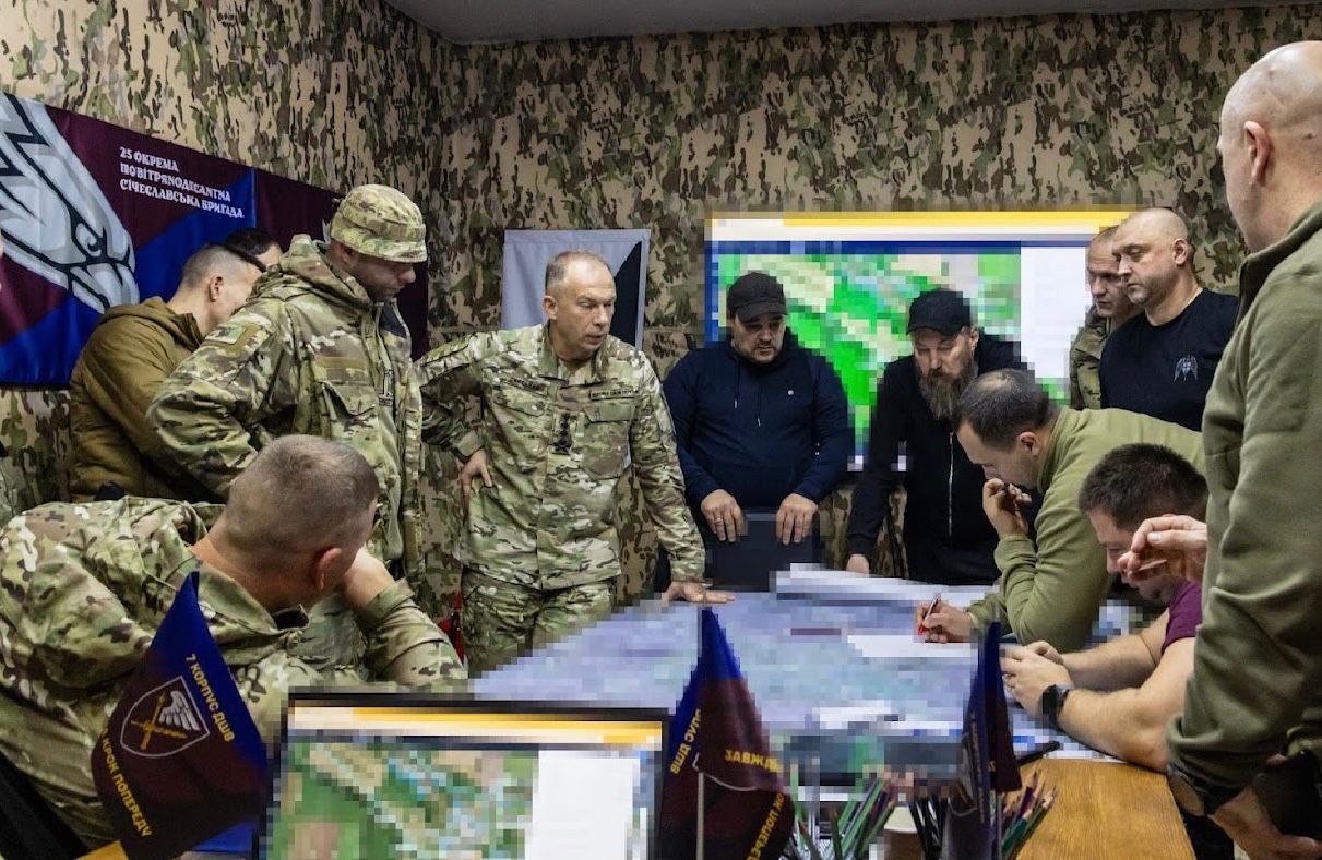 Олександр Сирський заявив про просування ЗСУ. Фото: Генштаб