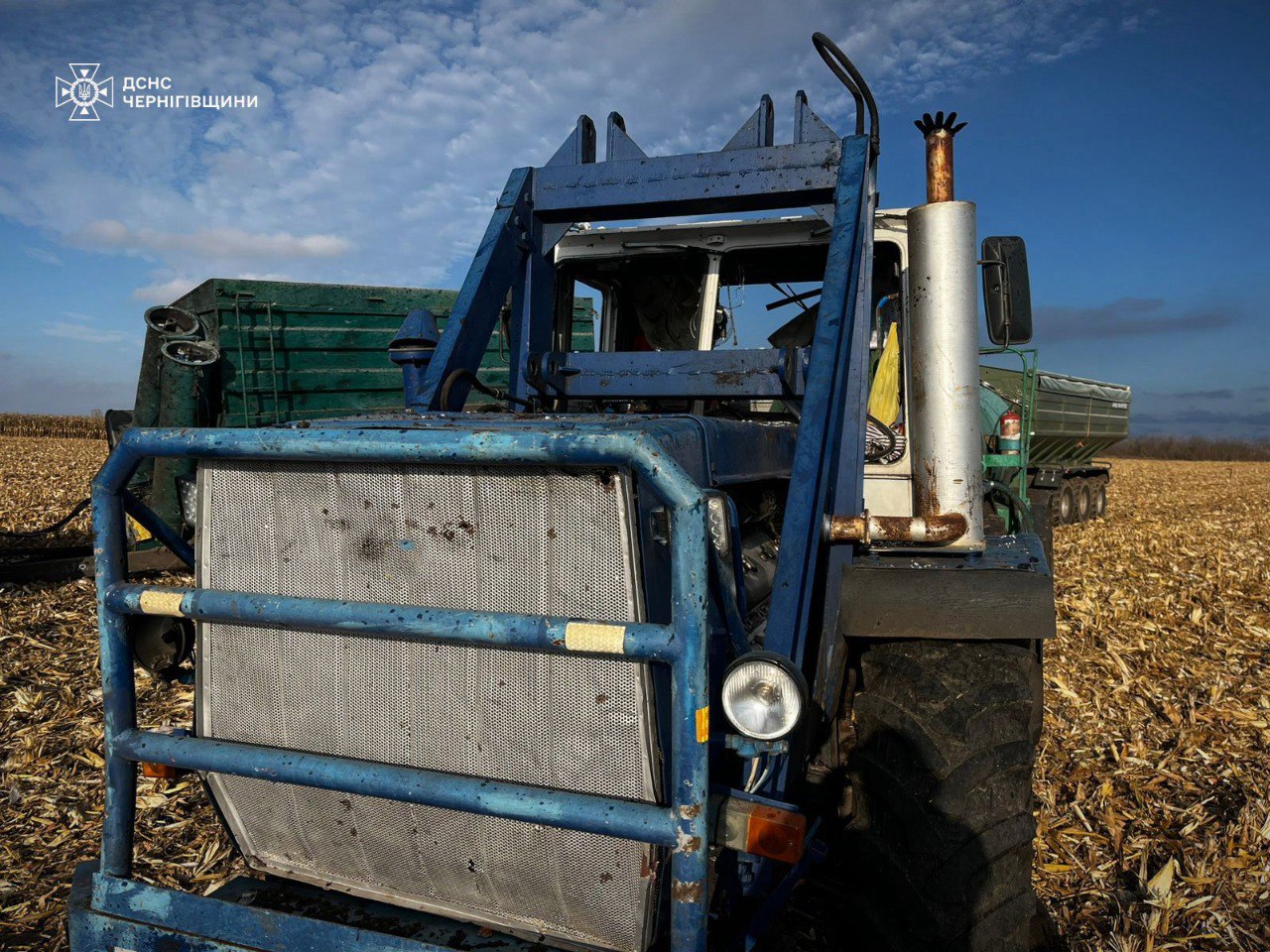 На Чернігівщині під час польових робіт здетонував російський дрон. Фото: ДСНС