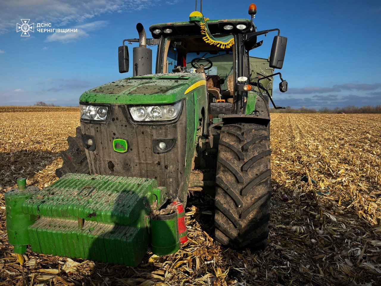 На Чернігівщині під час польових робіт здетонував російський дрон. Фото: ДСНС