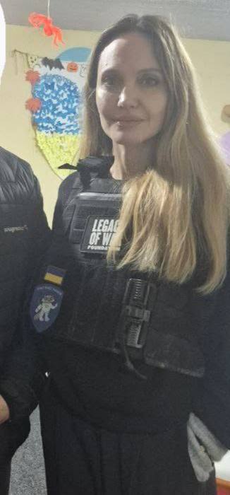 Анджеліна Джолі в Херсоні. Фото: соцмережі