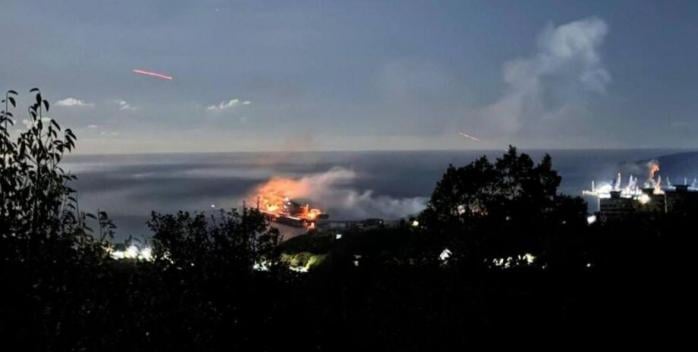 Россия остановила экспорт горючего из порта Туапсе после атаки БПЛА. Фото: 