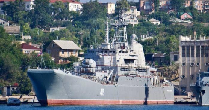 Оккупанты разграбили «Константин Ольшанский». Фото: «Крымский ветер»