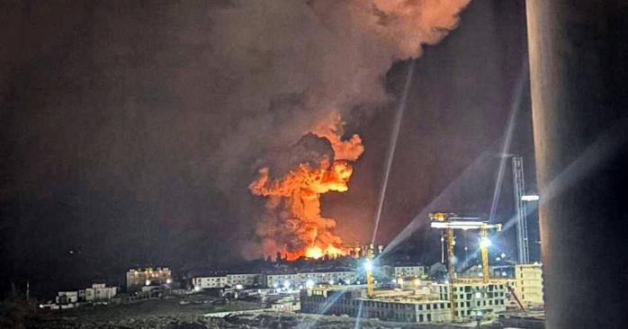 Дроны ночью атаковали порт в Новороссийске и НПЗ в Саратове. Фото: