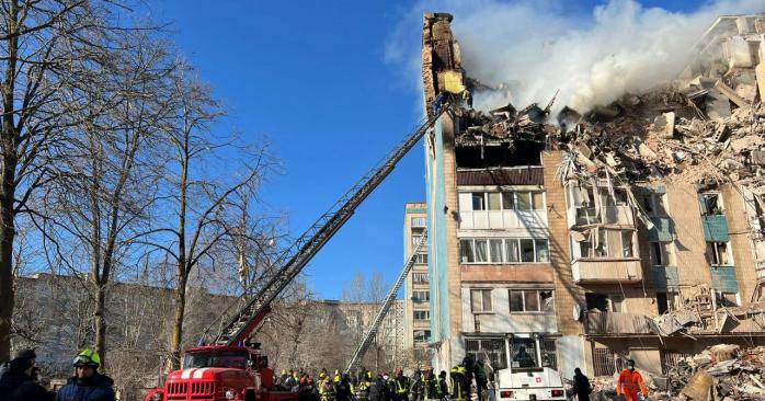 Последствия обстрела Тернополя. Фото: ПС