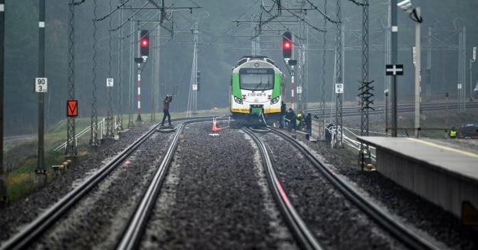 Польша закрывает последнее российское консульство после диверсий на железной дороге. Фото: 