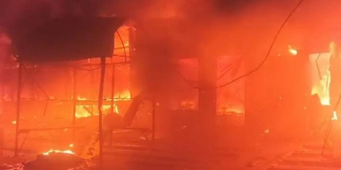 Последствия российского воздушного удара по Запорожью, фото: Запорожская ОВА