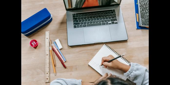 В части учебных заведений Одессы вводят онлайн-обучение, фото: Pexels