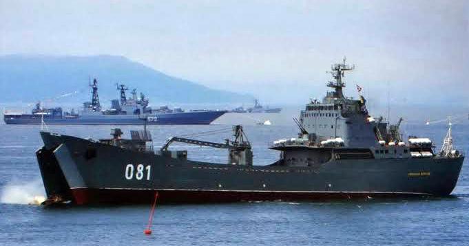 Сили оборони України уразили великий десантний корабель у порту Новоросійська. Фото: 