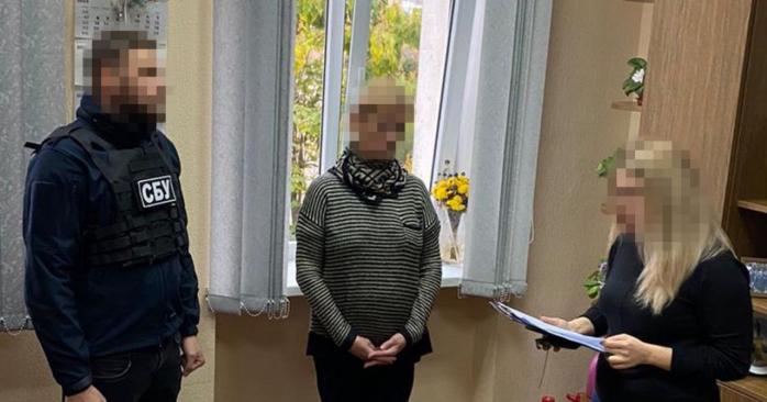 Двое чиновниц из горсовета Одессы восхваляли Путина. Фото: СБУ