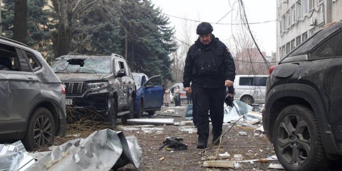 Последствия российского ракетного удара по Днепру 1 декабря, фото: Днепропетровск ОВА