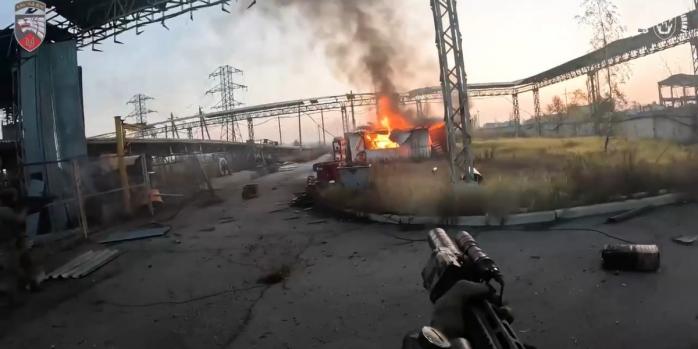 Уничтожение российских захватчиков, скриншот видео