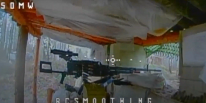 Уничтожение вражеского пулемета, скриншот видео