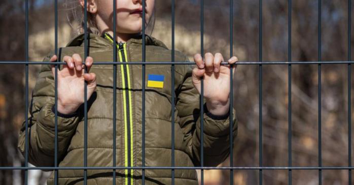 Депортированных украинских детей отправляют в КНДР. Фото: