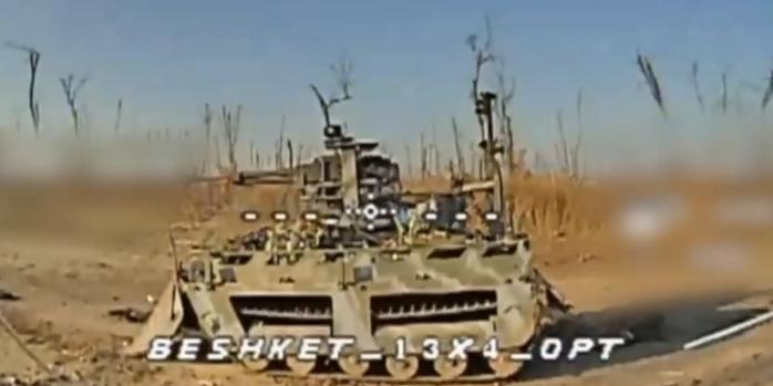 Уничтожение российской военной техники, скриншот видео