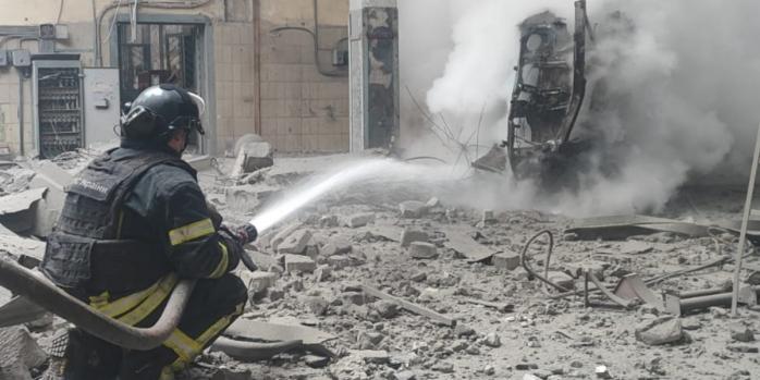 Последствия российского обстрела Донбасса, фото: ГСЧС