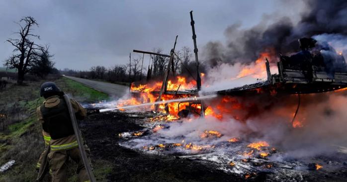 Россияне обстреляли Днепропетровщину, есть погибший и пострадавшие. Фото: ГСЧС