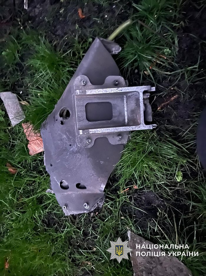 Наслідки атаки БПЛА на Чернігівщині, фото: поліція Чернігівщини