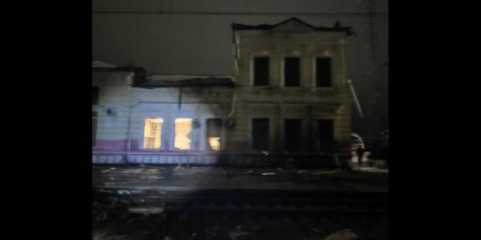 Наслідки російського удару по П’ятихатках, фото: Олександр Перцовський